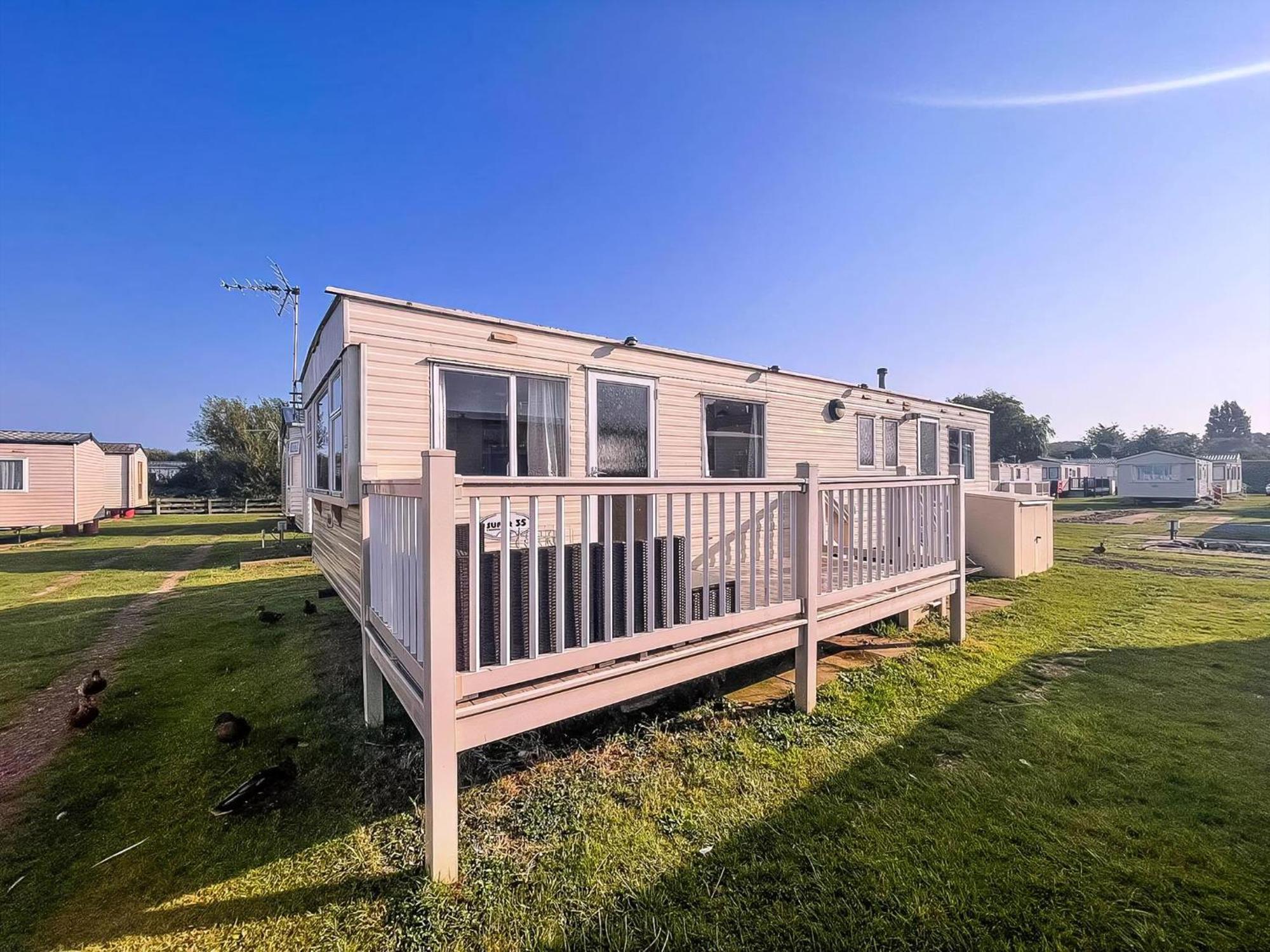 6 Berth Caravan For Hire By The Beach In Heacham, Norfolk Ref 21038C Екстер'єр фото
